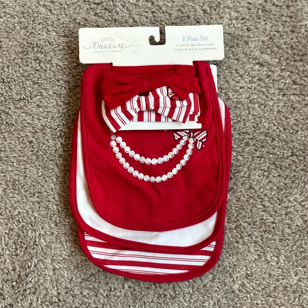 Little Treasure 5-Piece Baby Bib Set